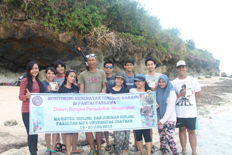 Workshop dan Pengabdian kepada masyarakat “Monitoring Kesehatan Terumbu Karang” Kerjasama S2 Biologi UNUD dengan Coral Watch, University of Queensland